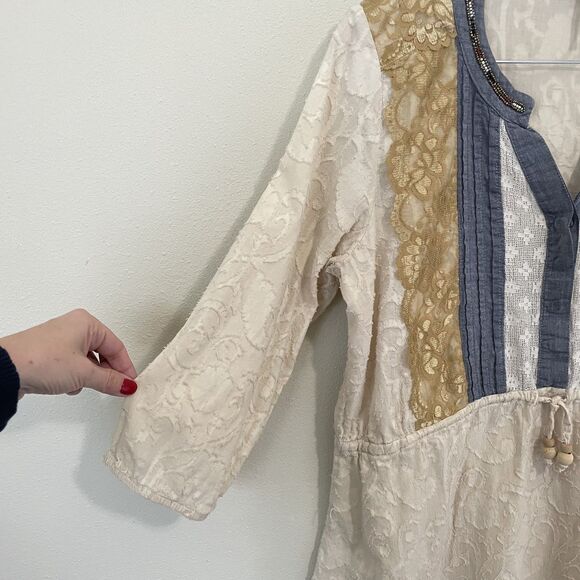 Gimmicks By BKE Top Womens L V-Neck 3/4 Sleeve Pullover Shirt Lace Beaded Boho - Picture 5 of 15